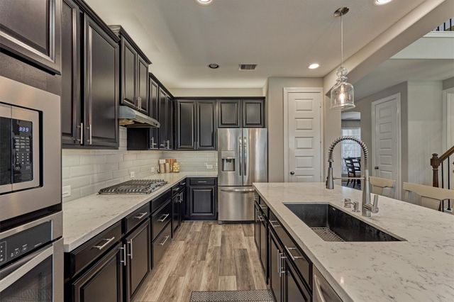 15511 Kinder Bluff Lane, Cypress, TX 77429