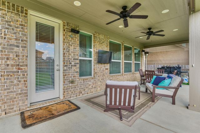 15511 Kinder Bluff Lane, Cypress, TX 77429