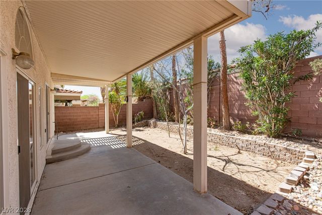 7607 Starshell Point Court, Las Vegas, NV 89139