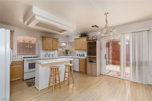 7607 Starshell Point Court, Las Vegas, NV 89139