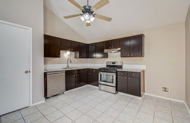 3626 Suttonford Drive, Houston, TX 77066
