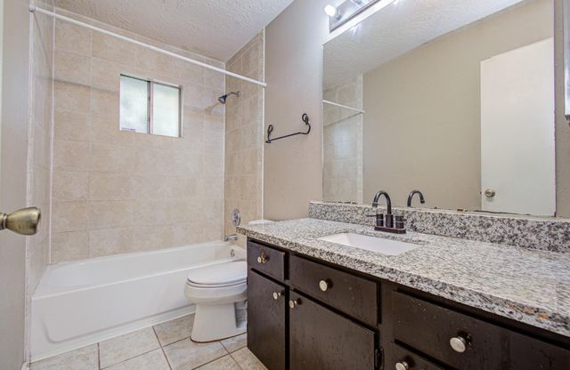 3626 Suttonford Drive, Houston, TX 77066