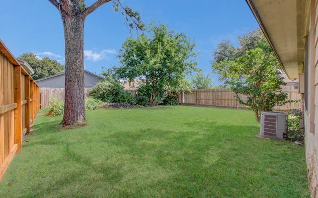 3626 Suttonford Drive, Houston, TX 77066