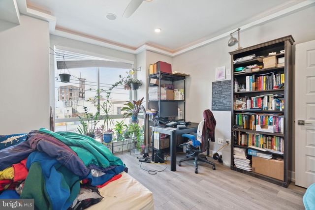 2537 N HOWARD ST, Philadelphia, PA 19133