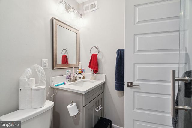 2537 N HOWARD ST, Philadelphia, PA 19133