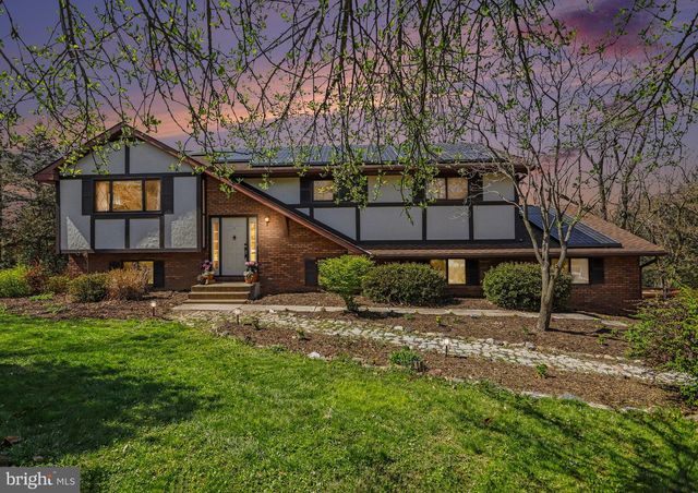 5007 SNYDER MILL RD, Spring Grove, PA 17362