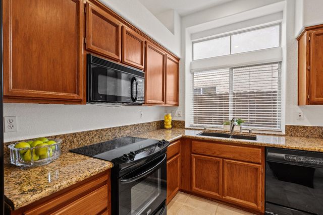 1209 Camino Capistrano, Roseville, CA 95747