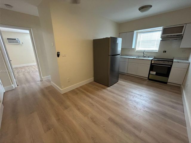1346 Alton Rd B4, Miami Beach, FL 33139