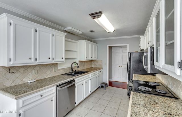 125 Pinevale, Flowood, MS 39232