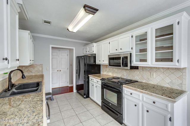 125 Pinevale, Flowood, MS 39232