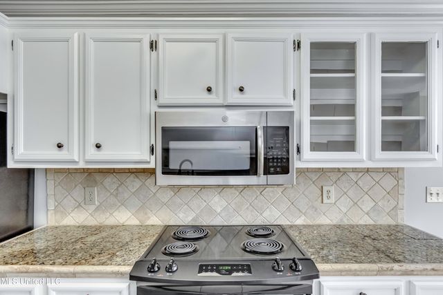 125 Pinevale, Flowood, MS 39232