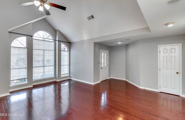 125 Pinevale, Flowood, MS 39232