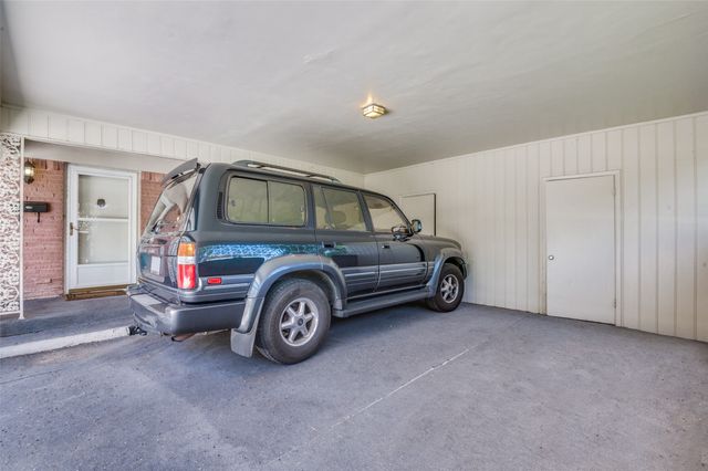 10722 Lathrop Drive, Dallas, TX 75229