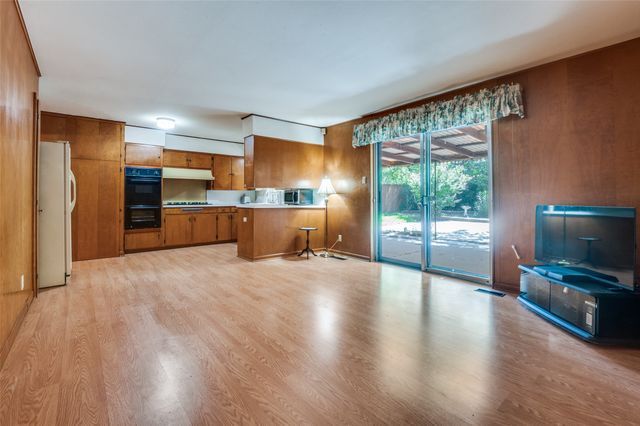 10722 Lathrop Drive, Dallas, TX 75229