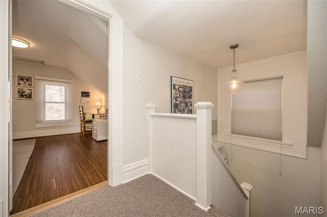 4527 Maryland Avenue, St Louis, MO 63108