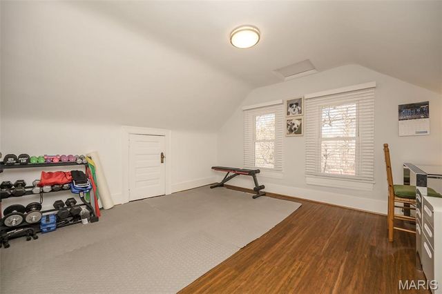 4527 Maryland Avenue, St Louis, MO 63108