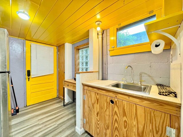 6601 N NAVIN AVENUE A, Tampa, FL 33604