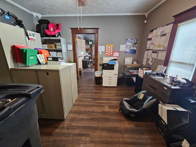 308 W Church Street, Aurora, MO 65605