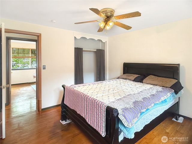 10235 Earley Avenue SW, Lakewood, WA 98499