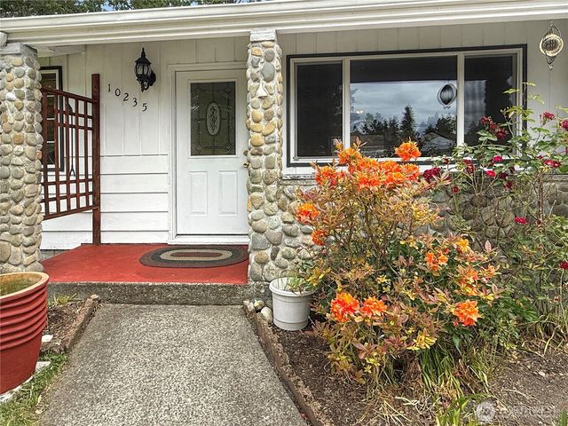 10235 Earley Avenue SW, Lakewood, WA 98499