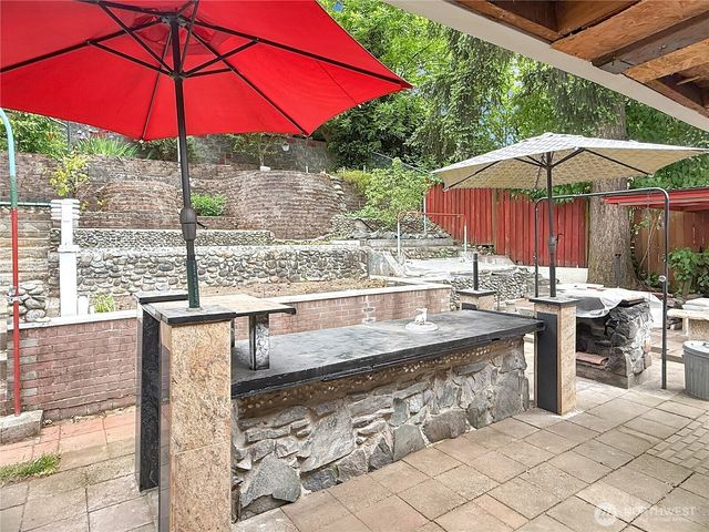 10235 Earley Avenue SW, Lakewood, WA 98499