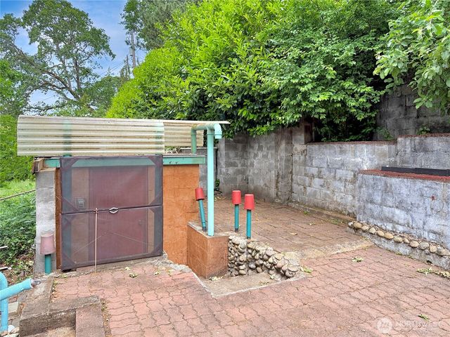 10235 Earley Avenue SW, Lakewood, WA 98499