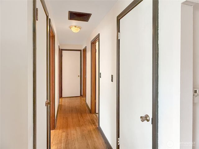 10235 Earley Avenue SW, Lakewood, WA 98499