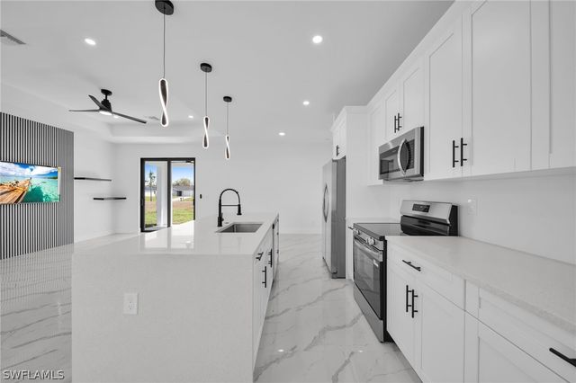 921 Chiquita BLVD N, Cape Coral, FL 33993