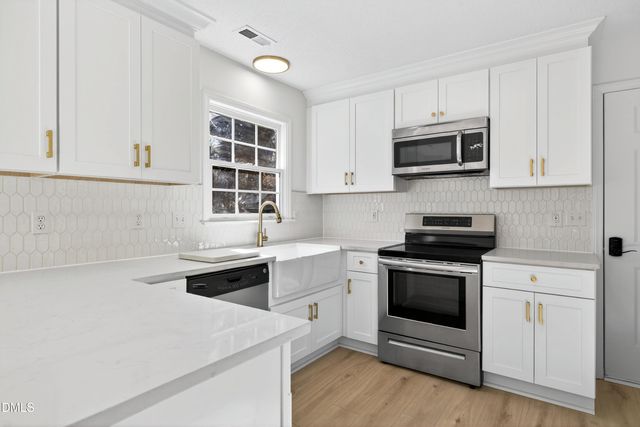 3400 Kensett Way, Raleigh, NC 27616