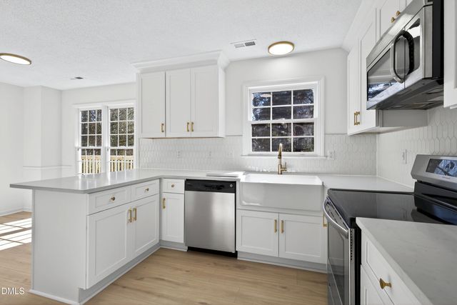 3400 Kensett Way, Raleigh, NC 27616