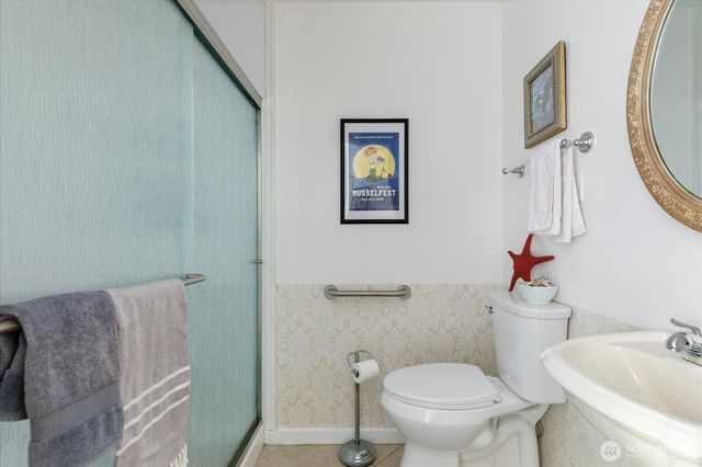 651 Long Ears Way, Coupeville, WA 98239