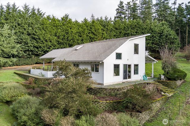 651 Long Ears Way, Coupeville, WA 98239