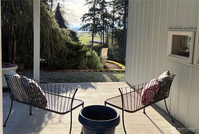 651 Long Ears Way, Coupeville, WA 98239