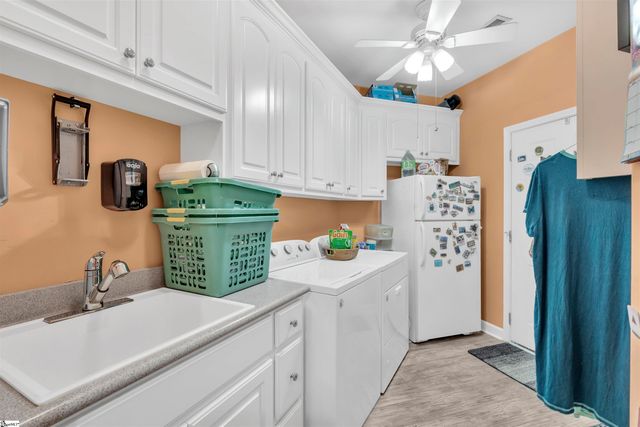 726 Moonridge Drive, Moore, SC 29369