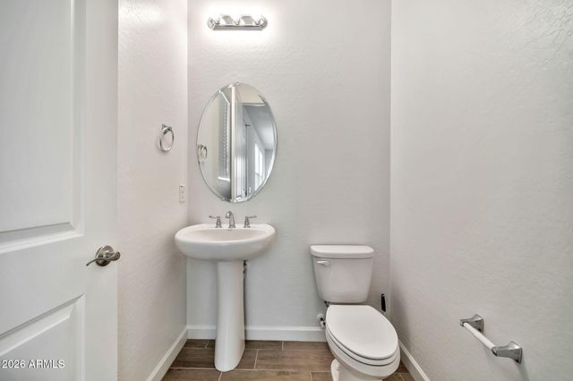 1965 W HIDE Trail, Phoenix, AZ 85085