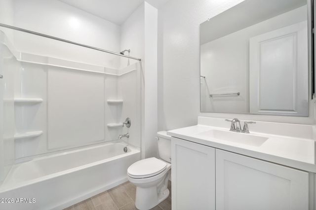 1965 W HIDE Trail, Phoenix, AZ 85085