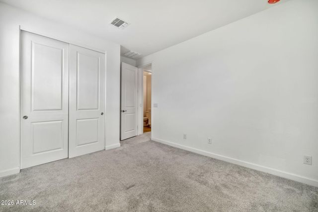 1965 W HIDE Trail, Phoenix, AZ 85085