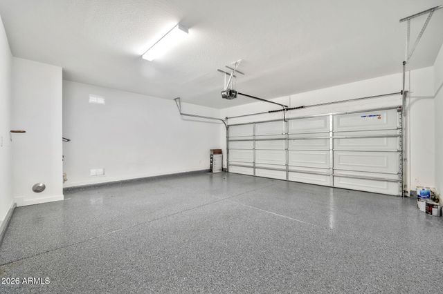 1965 W HIDE Trail, Phoenix, AZ 85085