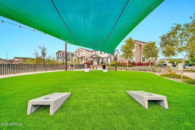 1965 W HIDE Trail, Phoenix, AZ 85085