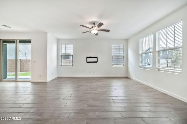 1965 W HIDE Trail, Phoenix, AZ 85085