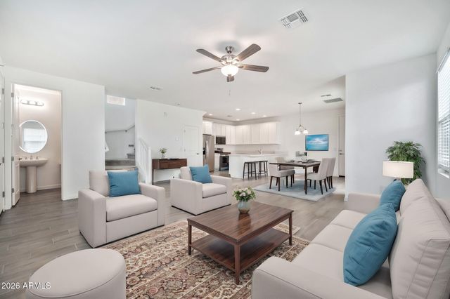 1965 W HIDE Trail, Phoenix, AZ 85085