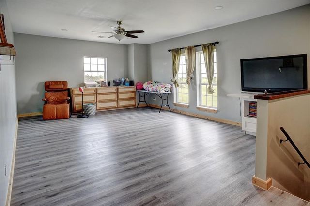 626 Sparta Field Road, Waelder, TX 78959