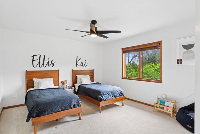 3011 Rhett Circle, Des Moines, IA 50321