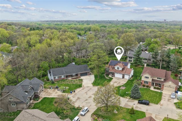 3011 Rhett Circle, Des Moines, IA 50321
