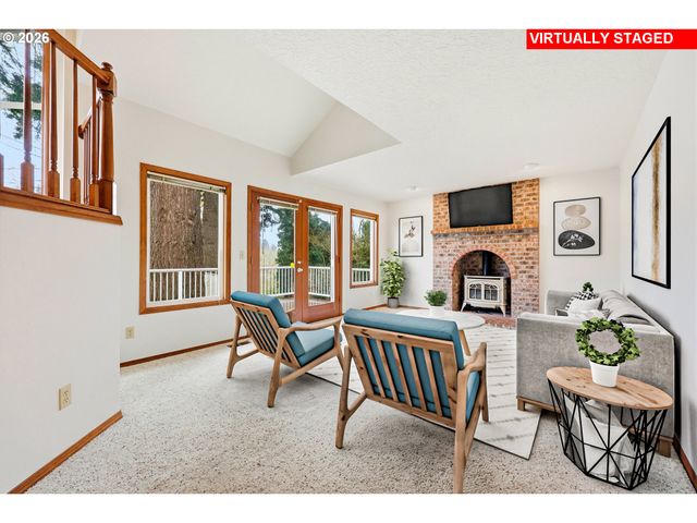 1326 Se LINDEN Ct, Gresham, OR 97080