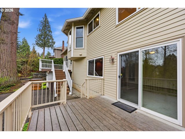 1326 Se LINDEN Ct, Gresham, OR 97080