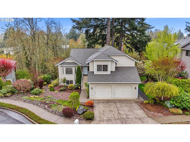 1326 Se LINDEN Ct, Gresham, OR 97080