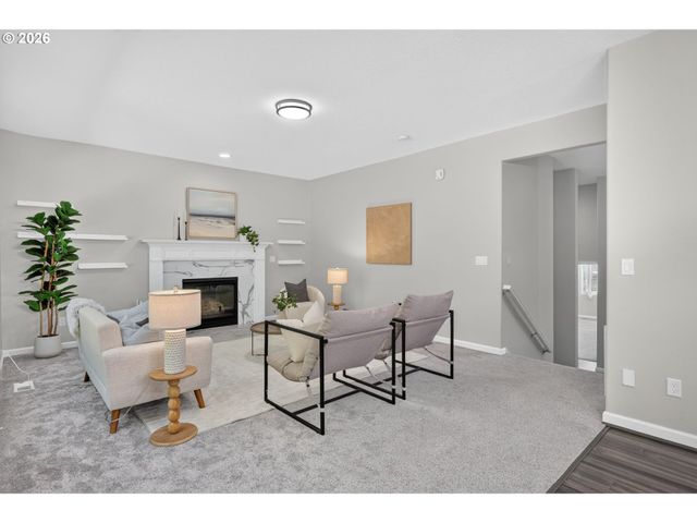 2235 CRESTVIEW Dr, West Linn, OR 97068
