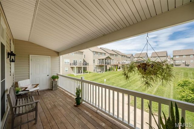 2518 S Larksong Drive, Wildwood, MO 63040