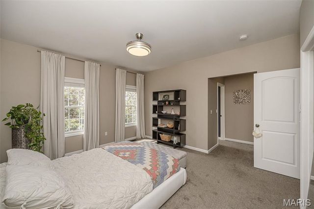 2518 S Larksong Drive, Wildwood, MO 63040